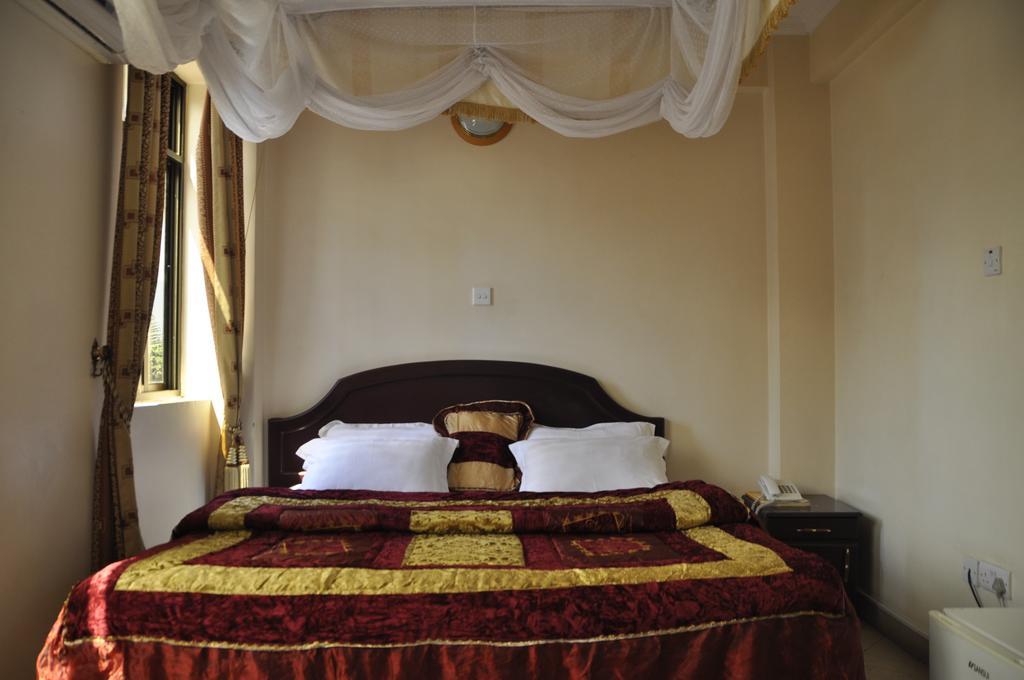 Rich Hotel Аруша Стая снимка