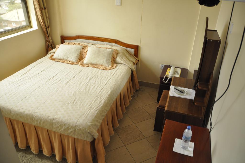 Rich Hotel Аруша Екстериор снимка