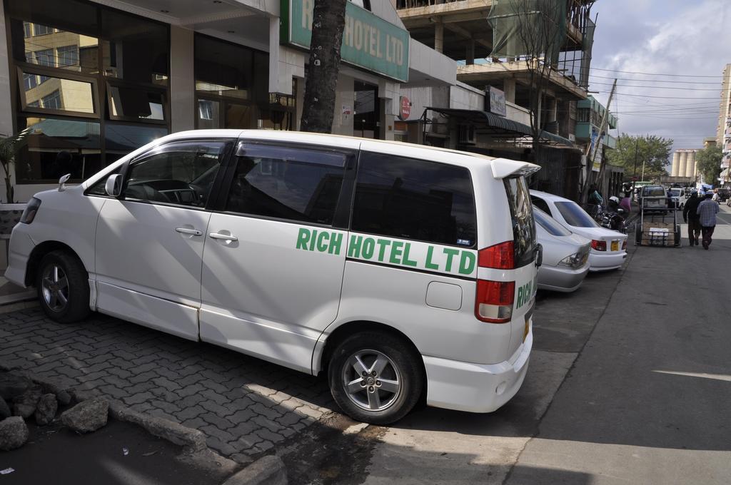 Rich Hotel Аруша Екстериор снимка